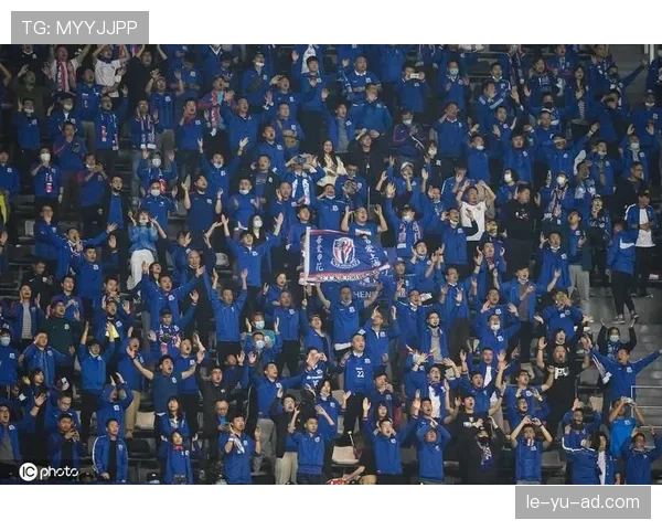 申花与上港上演激烈上海德比，双方攻防两端表现亮眼