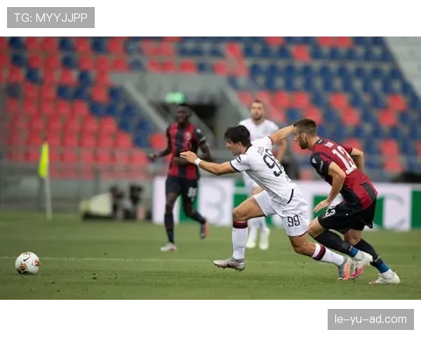 亚特兰大防线稳固助力球队关键胜利，状态强势回暖