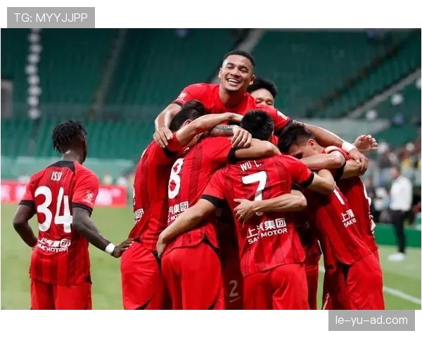 中超新赛季火热开启，各队厉兵秣马争冠格局引关注