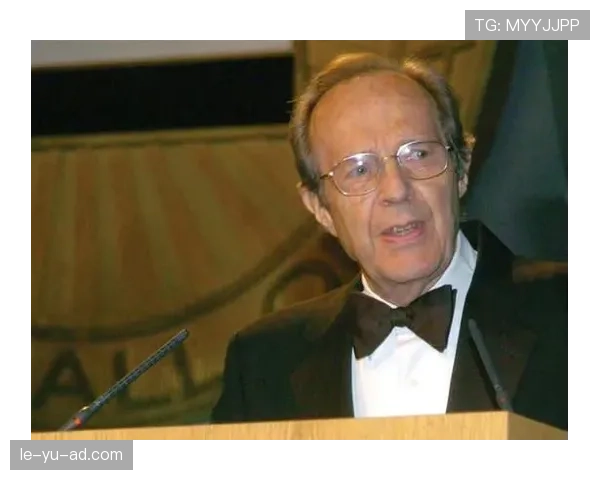 德克兰·赖斯呼吁全球携手应对未来科技挑战，展现卓越远见