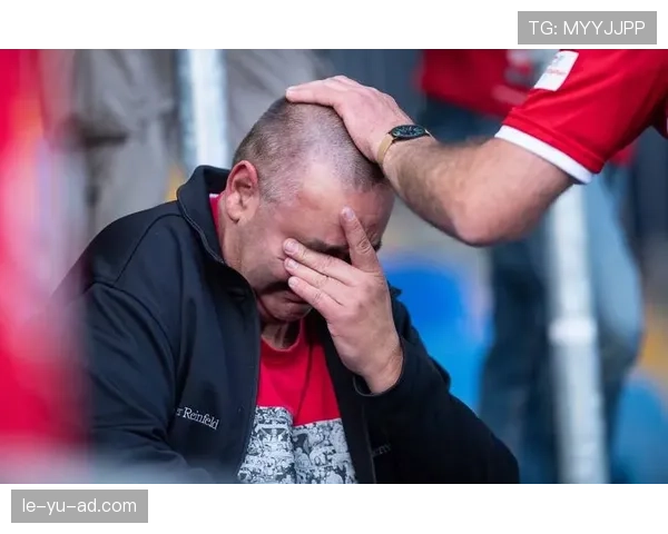 凯泽战术调整显奇效，球队强势逆转重燃夺冠希望