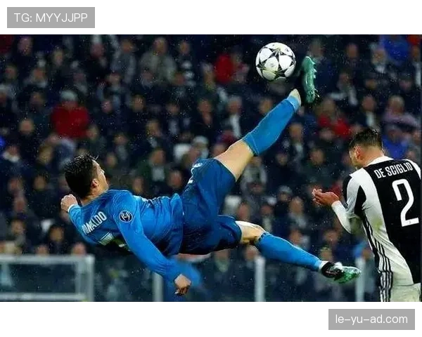 德里赫特展现惊人对抗能力，球队近期表现稳健迎来胜利契机